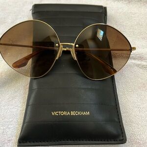 Victoria Beckham gradient sunglasses